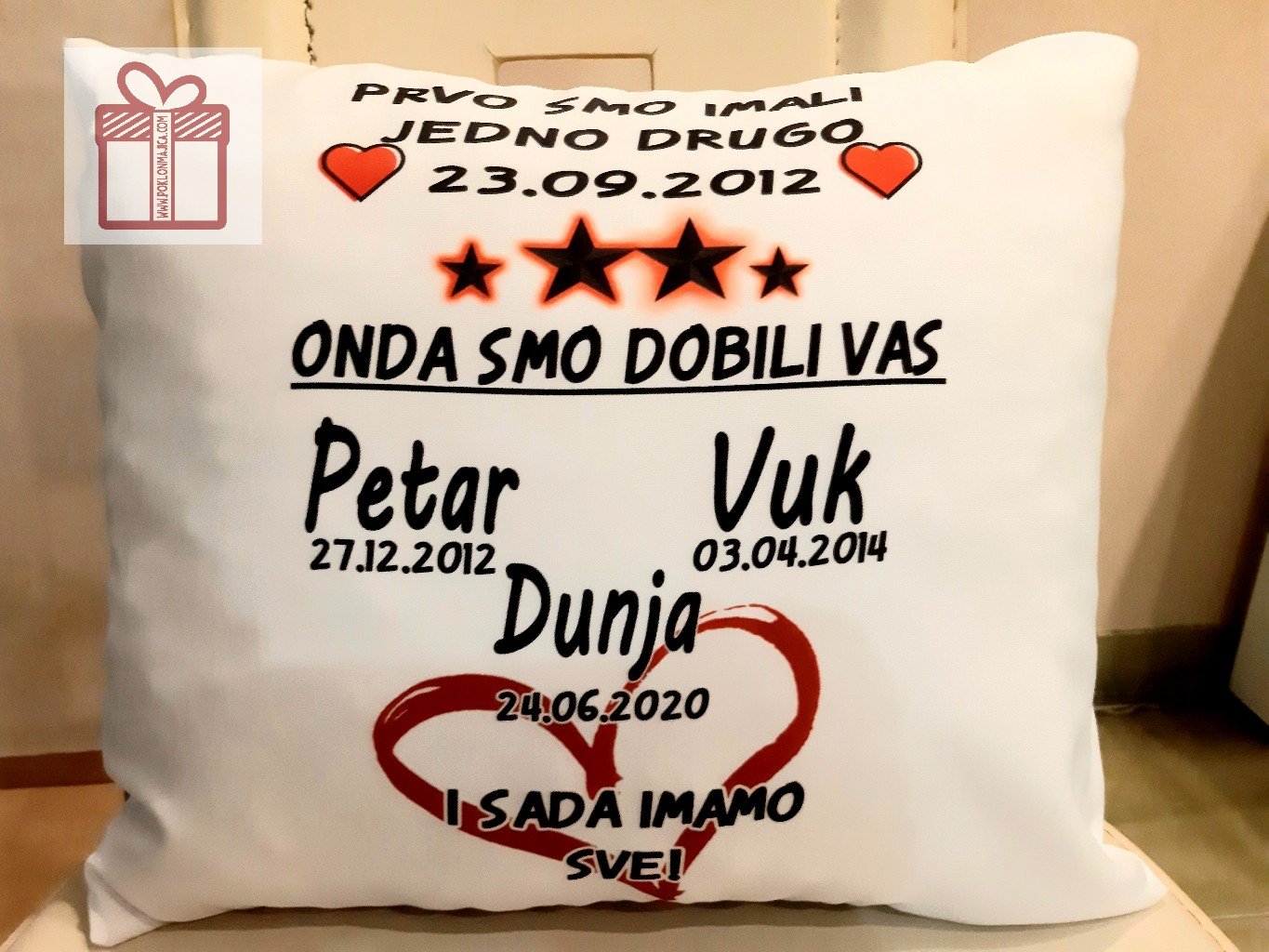 Ukrasni jastuci sa natpisom/Jastuci sa stampom po zelji/Photo_1608674114480.jpg